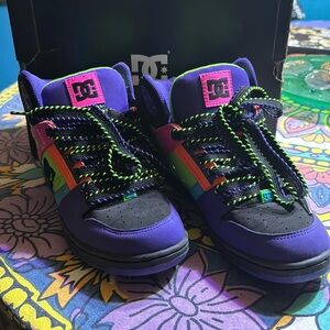 DC Rebound High Tops. Skate shoes, black and fluorescent w/box woman’s size 7.5